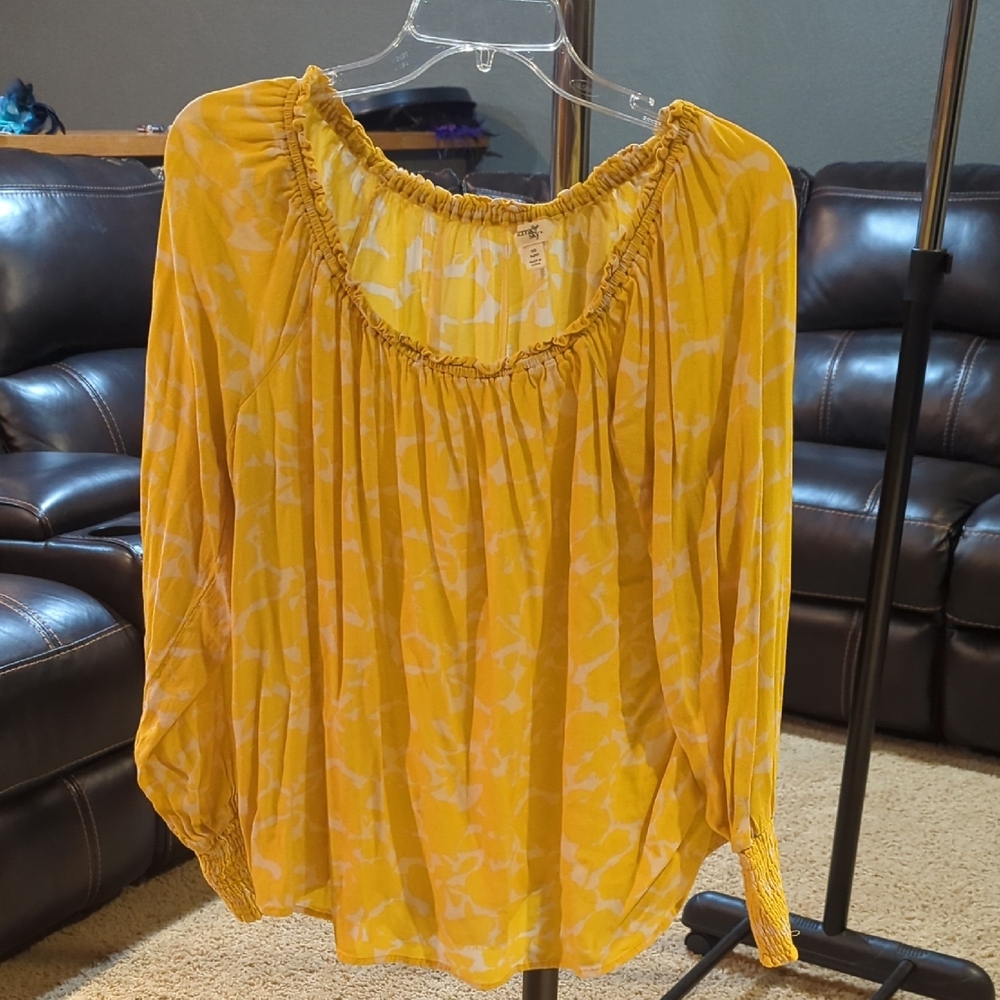 Terra & Sky Golden Yellow And Cream Patterned Blouse